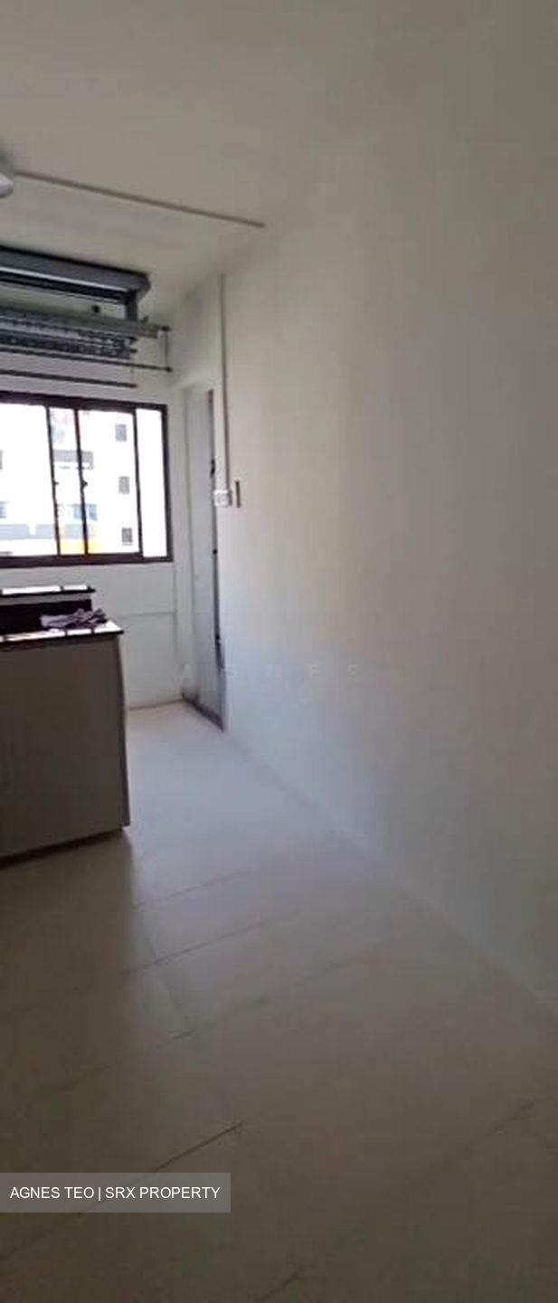 Blk 205 Bukit Batok Street 21 (Bukit Batok), HDB 3 Rooms #523770871